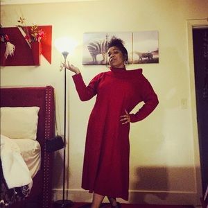 (red sweater dress)